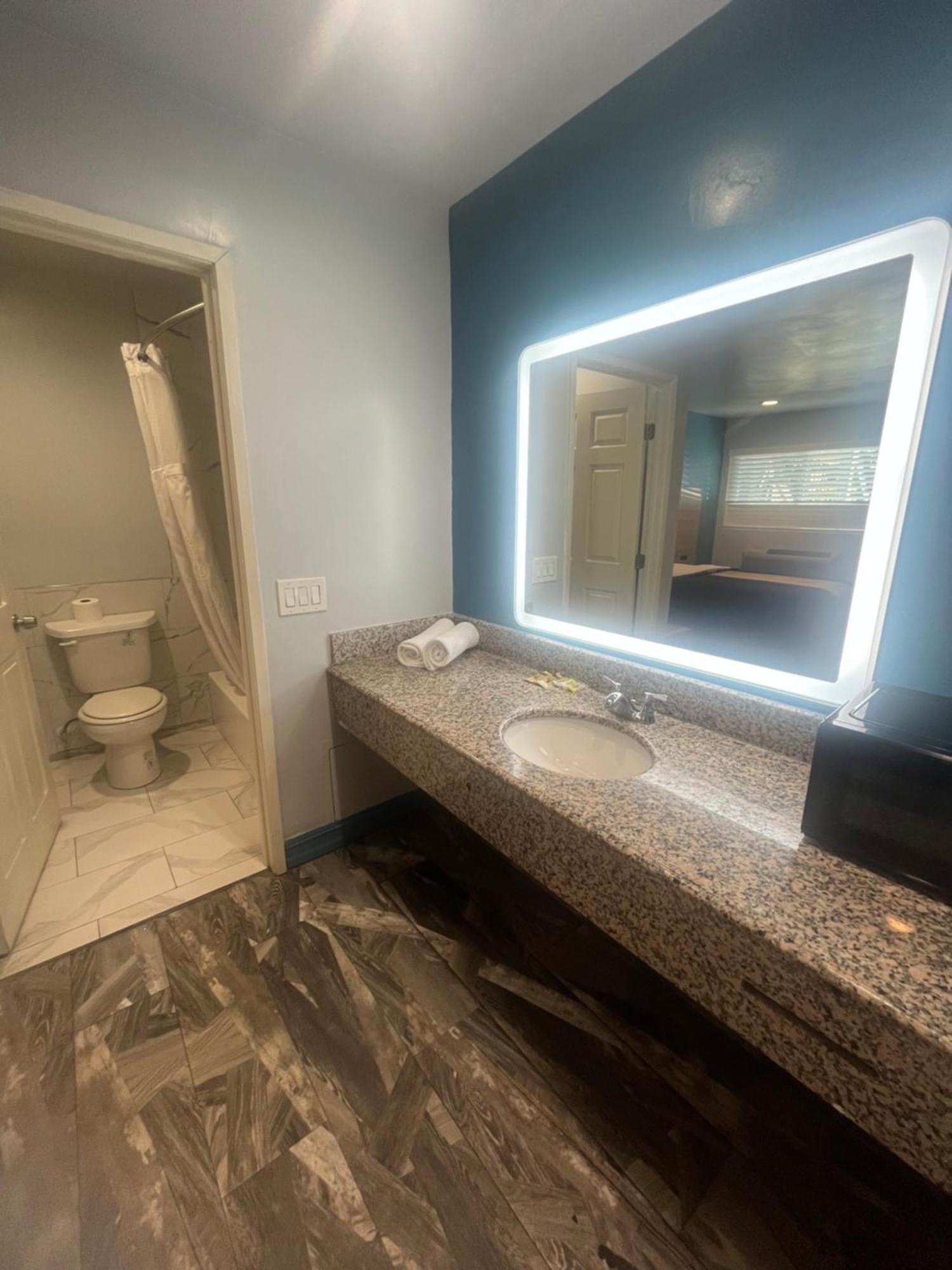 Travel Inn Motel Anaheim Ngoại thất bức ảnh